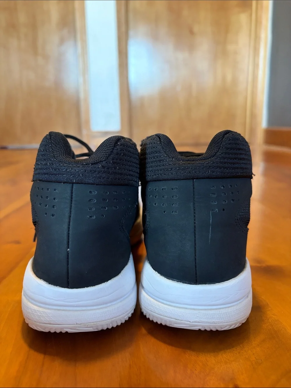 Boys Under Armour Black and White High-Top Sneakers - Size 8